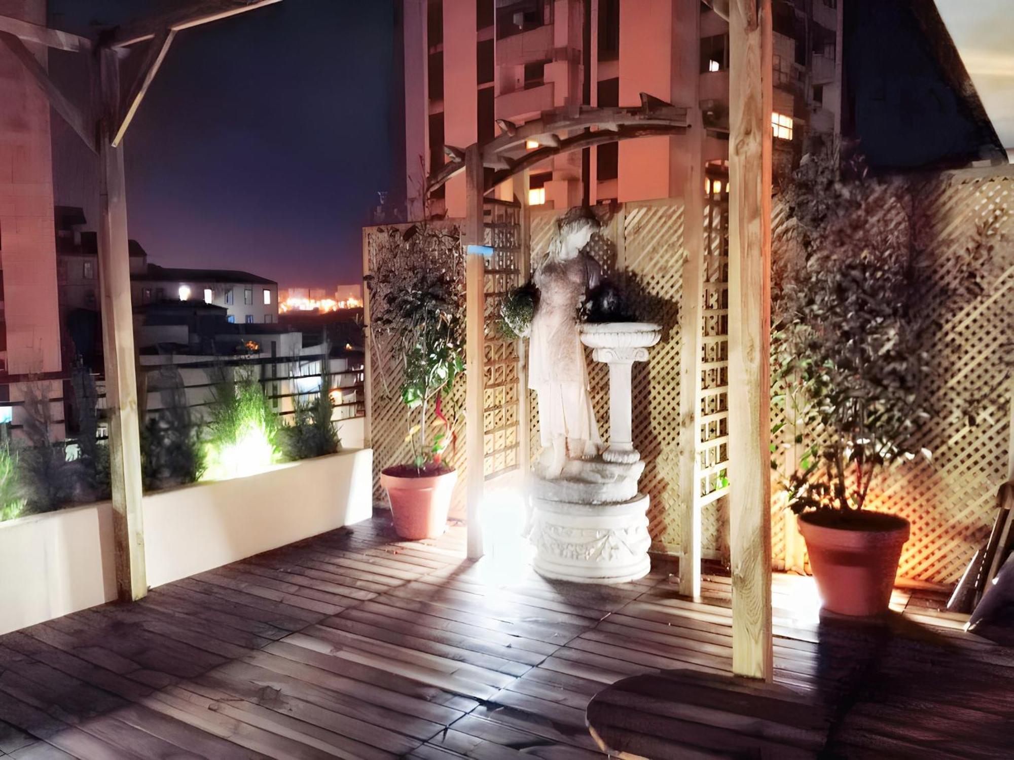 Modern 100m² + Lake View * Oporto